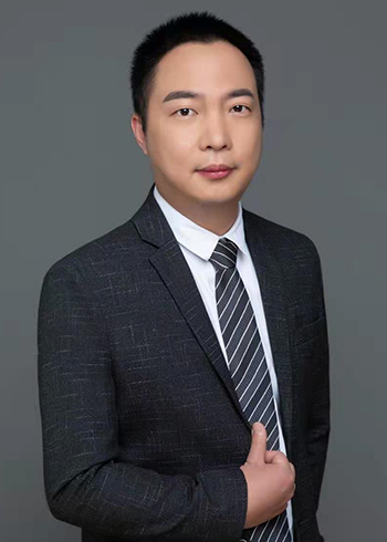 陈磊，美贝尔美容外科主任